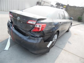 2012 TOYOTA CAMRY LE GRAY 2.5 AT Z20213
